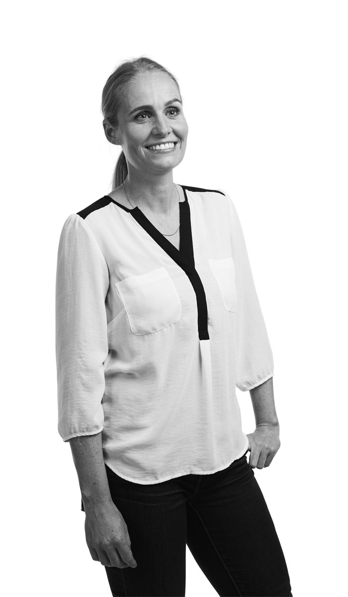 woman presenting woman presenting